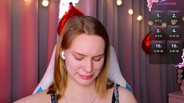 Ramona    online show from February 2025 09:38:02 AM