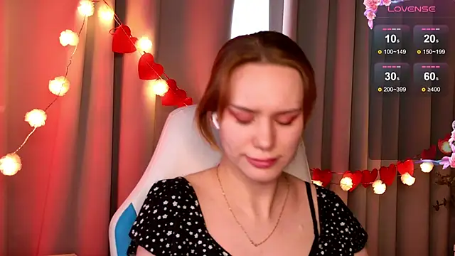 Ramona    online show from February 2025 09:34:02 AM