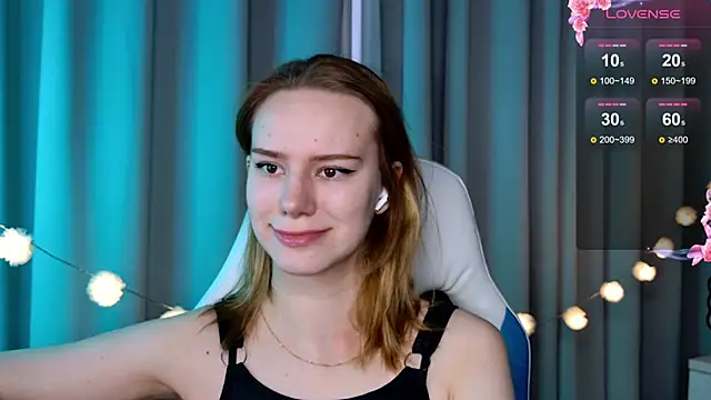 Ramona    online show from March 2025 06:04:02 AM