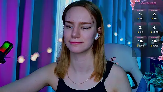 Ramona    online show from March 2025 09:52:02 AM