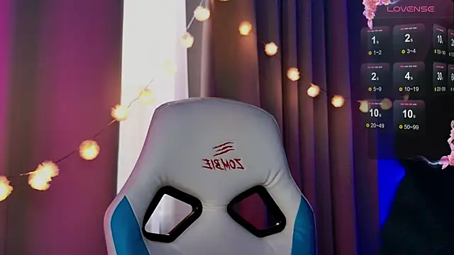 Ramona    online show from March 2025 09:45:02 AM