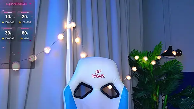 Ramona    online show from October 2025 06:02:02 AM