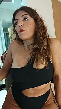 Carolain3 9 online show from April 2026 06:47:01 PM