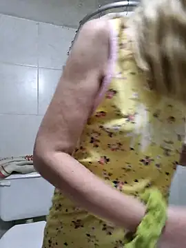 1Sweetnina online show from December 2025 12:42:01 AM