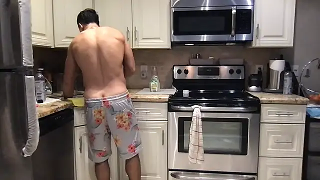 BigGuyMuscle online show from February 2026 07:44:02 PM