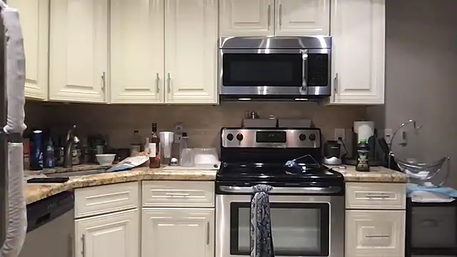 BigGuyMuscle online show from April 2026 06:13:05 AM