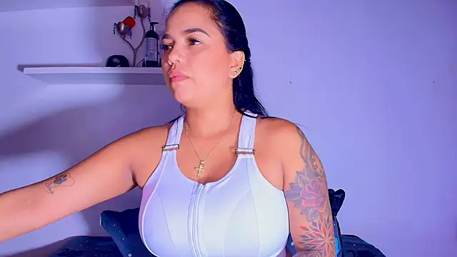 alexaa walker online show from March 2025 11:49:02 AM