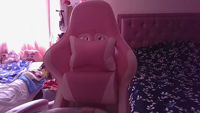 annarose19 online show from February 2025 07:38:01 PM