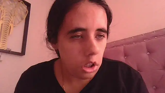 annarose19 online show from March 2026 07:31:01 PM