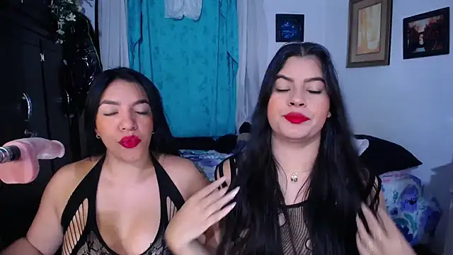 Sharlottee online show from March 2026 01:49:01 PM