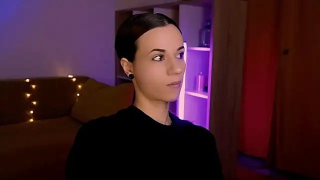 ItsAlisia online show from February 2026 06:33:02 AM