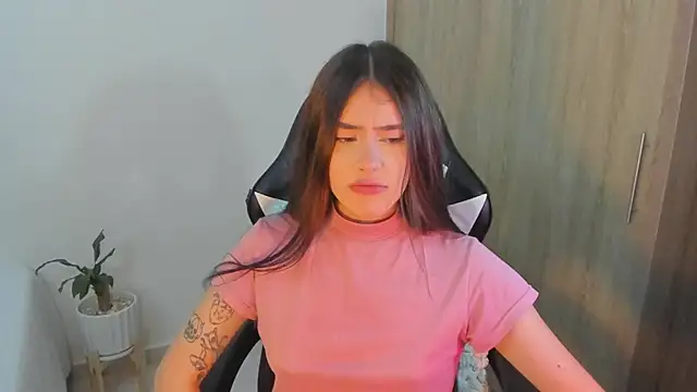 iriswest  online show from February 2025 02:28:01 AM