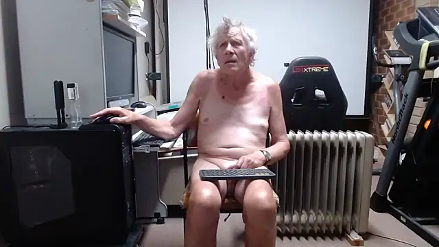 unclek23 online show from February 2026 06:54:01 AM