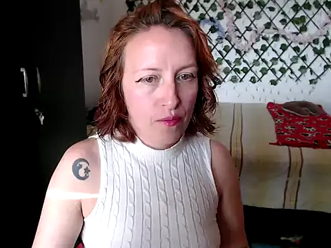 kittykalor09 online show from March 2026 09:28:01 PM