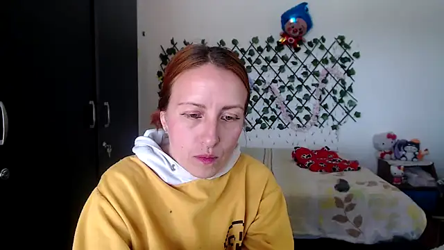 kittykalor09 online show from March 2026 06:03:01 PM