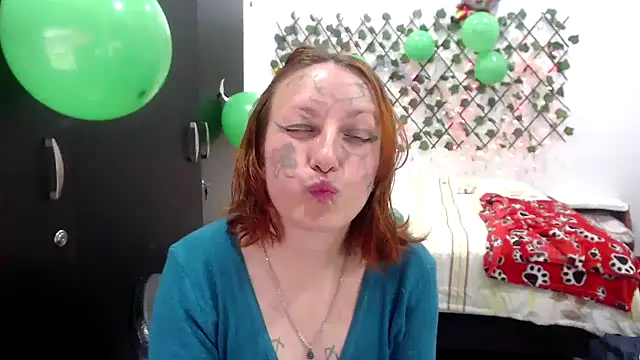 kittykalor09 online show from March 2026 10:24:02 PM