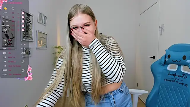 Adr1ana  online show from December 2024 08:41:01 AM