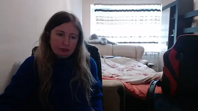 Snapshot of PeterAndJen chatting on March 2025 09:17:02 AM PeterAndJen online show from March 2025 09:17:02 AM