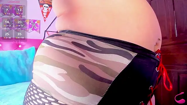 crissn0707 online show from October 2025 12:17:01 PM