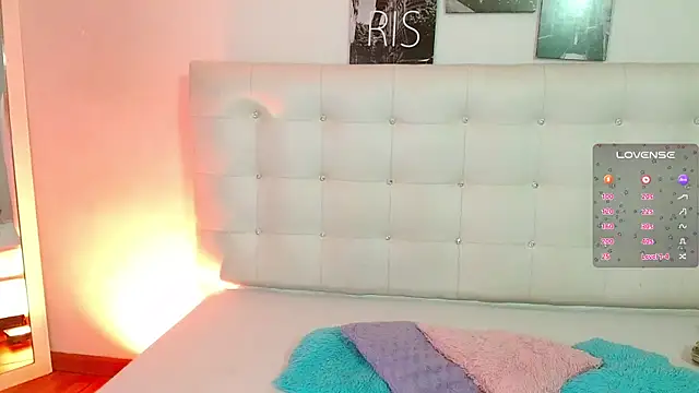 hornystepmommy online show from December 2024 07:50:02 PM