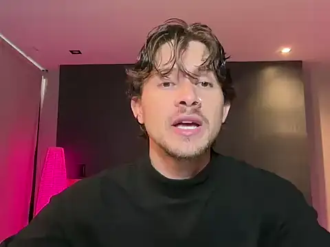 mcklister kinky feets online show from February 2026 06:56:01 PM