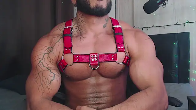 Artemis Kazttman online show from December 2024 01:05:01 AM