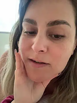 Snapshot of misslulipop chatting on December 2024 09:39:02 PM misslulipop online show from December 2024 09:39:02 PM