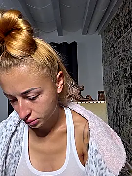 kylie blck online show from September 2025 03:43:01 AM