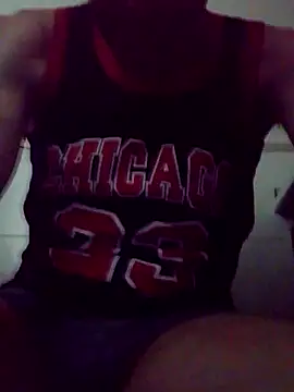 Snapshot of raulacab chatting on April 2026 01:03:02 PM raulacab online show from April 2026 01:03:02 PM