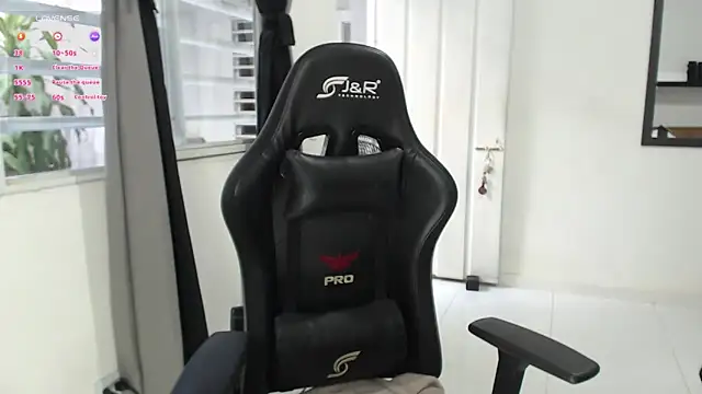 tamy shine87 online show from December 2025 05:40:02 PM