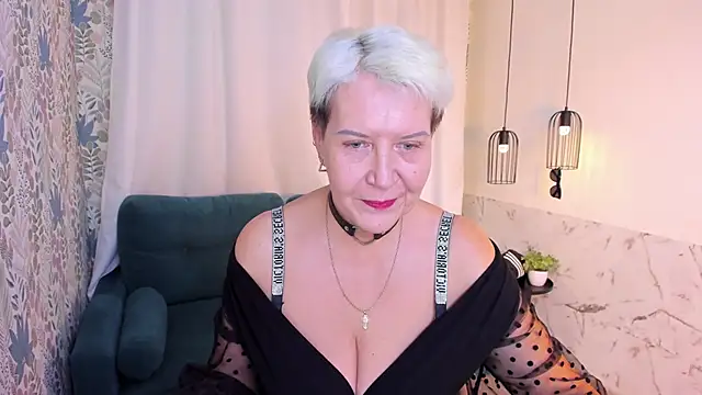 Snapshot of KathySunn chatting on April 2026 01:23:01 PM KathySunn online show from April 2026 01:23:01 PM