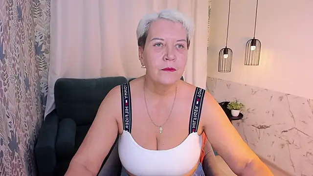 Snapshot of KathySunn chatting on April 2026 01:09:02 PM KathySunn online show from April 2026 01:09:02 PM