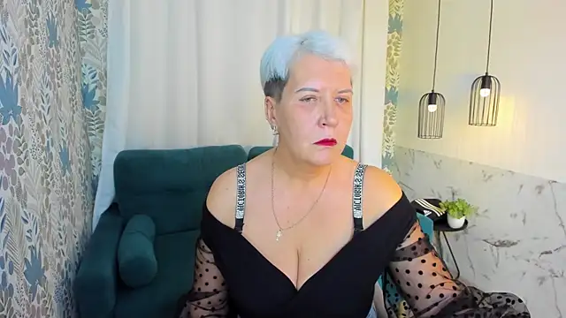 Snapshot of KathySunn chatting on April 2026 01:20:01 PM KathySunn online show from April 2026 01:20:01 PM