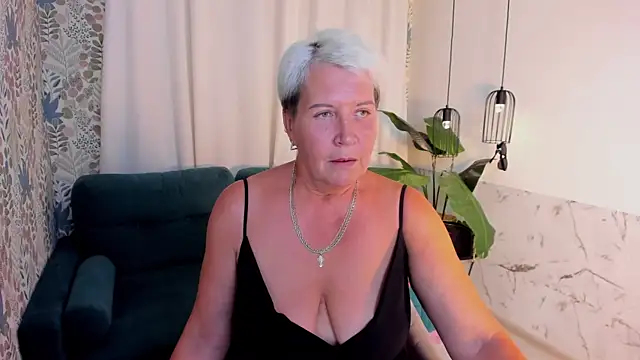 KathySunn online show from July 2026 01:54:01 PM