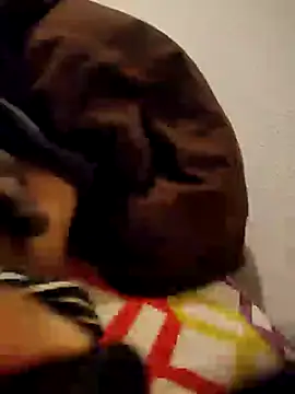 Snapshot of motalund802 chatting on January 2025 05:22:01 AM motalund802 online show from January 2025 05:22:01 AM