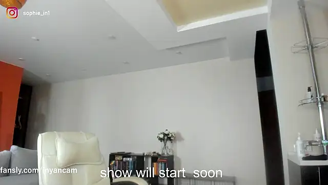 Snapshot of _in_yan chatting on July 2026 05:37:02 AM in yan online show from July 2026 05:37:02 AM