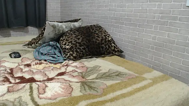 Snapshot of sweet_luana chatting on March 2025 07:59:01 AM sweet luana online show from March 2025 07:59:01 AM