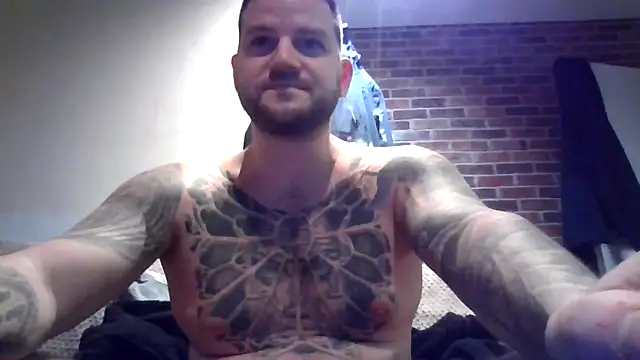 Snapshot of ShadowyIron chatting on February 2026 03:32:02 AM ShadowyIron online show from February 2026 03:32:02 AM