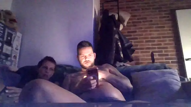 Snapshot of ShadowyIron chatting on April 2026 03:15:02 AM ShadowyIron online show from April 2026 03:15:02 AM