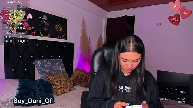 Ambar pe  online show from February 2025 12:16:01 AM