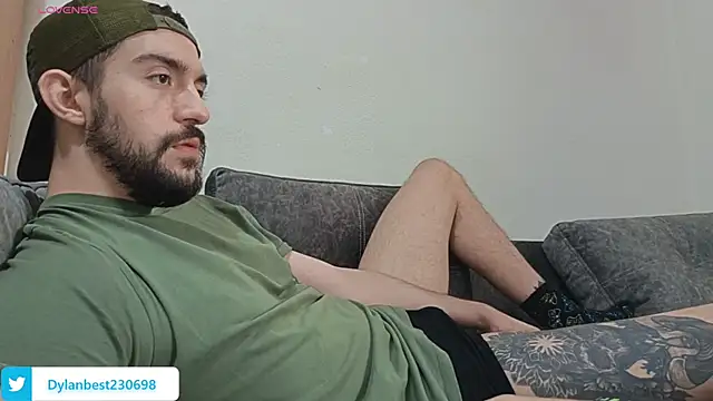 Snapshot of Dylan_Best chatting on September 2025 07:01:02 AM Dylan Best online show from September 2025 07:01:02 AM