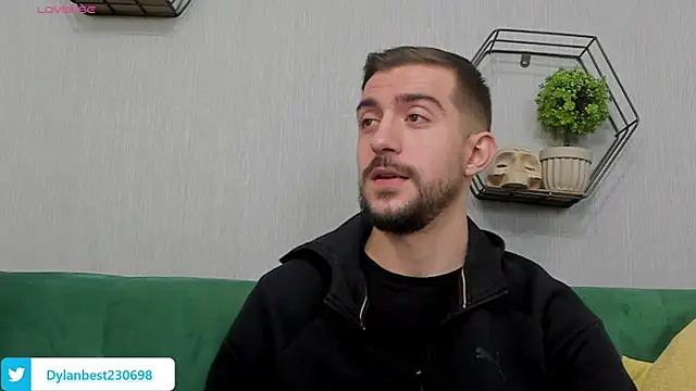 Snapshot of Dylan_Best chatting on October 2025 08:50:01 PM Dylan Best online show from October 2025 08:50:01 PM