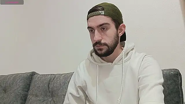 Dylan Best online show from November 2025 06:41:02 PM