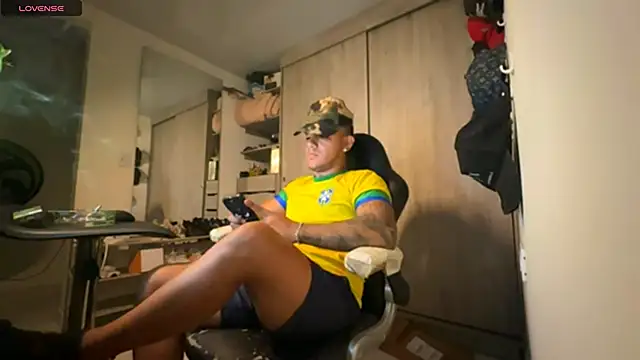 jordylatin20 online show from November 2025 12:09:01 AM