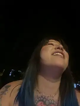 Snapshot of meda_kawaii_ chatting on January 2025 11:32:01 PM meda kawaii  online show from January 2025 11:32:01 PM