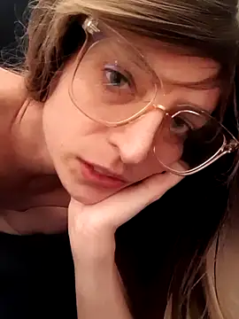 LouGabriel online show from December 2024 09:56:02 PM