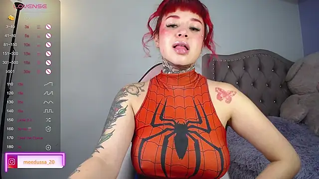 Snapshot of meedussa_20_ chatting on February 2025 05:56:02 AM meedussa 20 online show from February 2025 05:56:02 AM