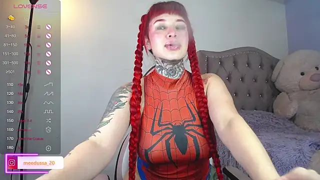 Snapshot of meedussa_20_ chatting on March 2025 06:02:02 AM meedussa 20 online show from March 2025 06:02:02 AM