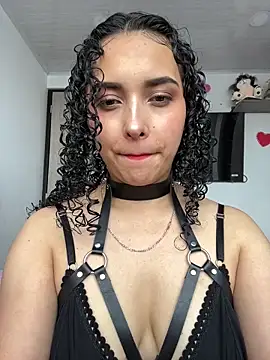 Lucy Marin online show from March 2025 03:39:01 PM