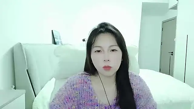 Sunset glow online show from November 2025 12:18:01 PM